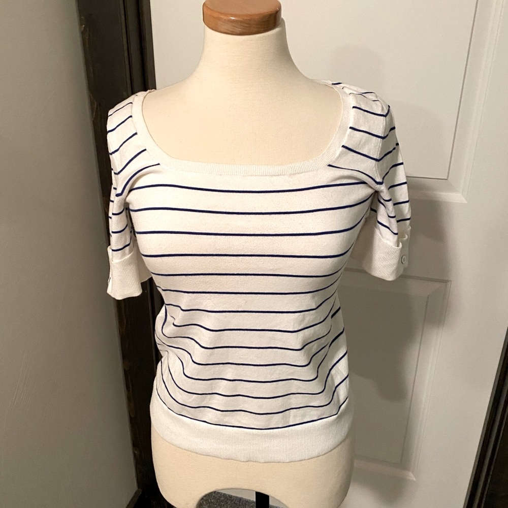 Banana Republic boat neck sweater blouse. Super soft!